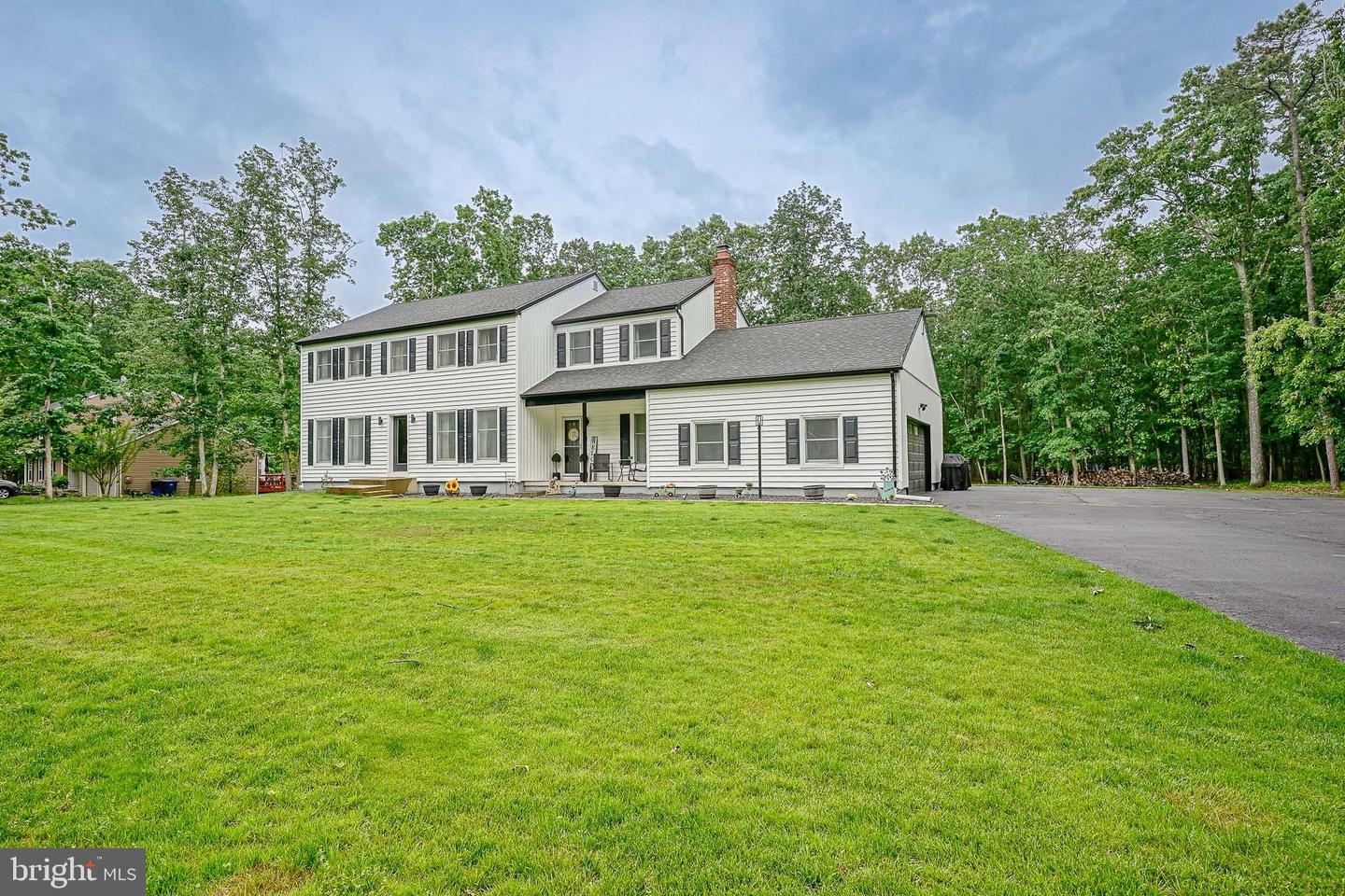 11 Hidden Acres Dr, Tabernacle, NJ 08088 photo