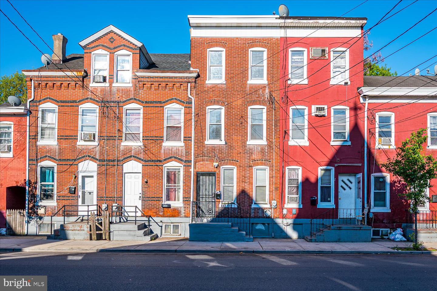 447 1/2 Whittaker Ave, Trenton, NJ 08611
