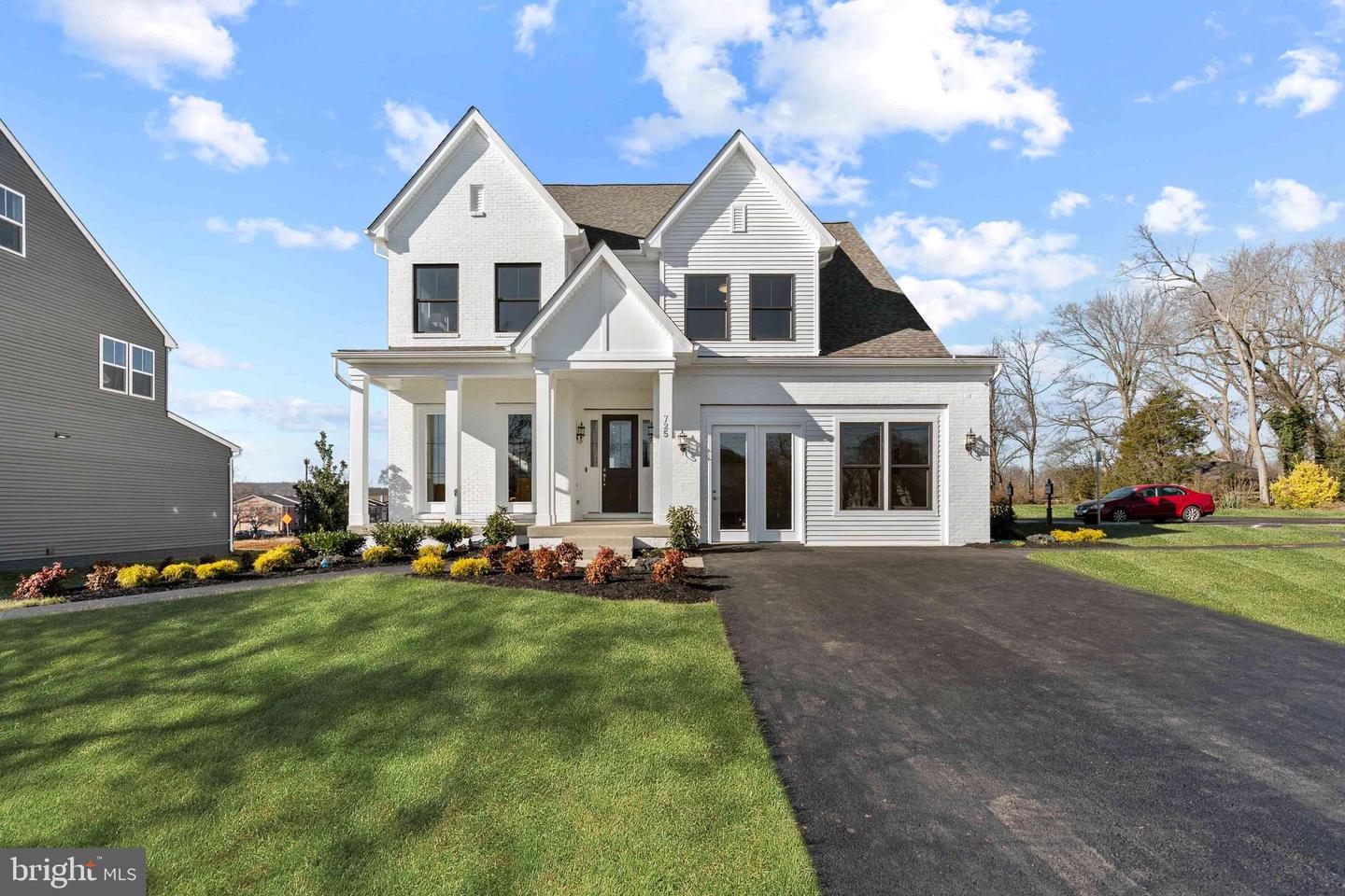 2913 Blue Skies Ln, Upper Marlboro, MD 20774