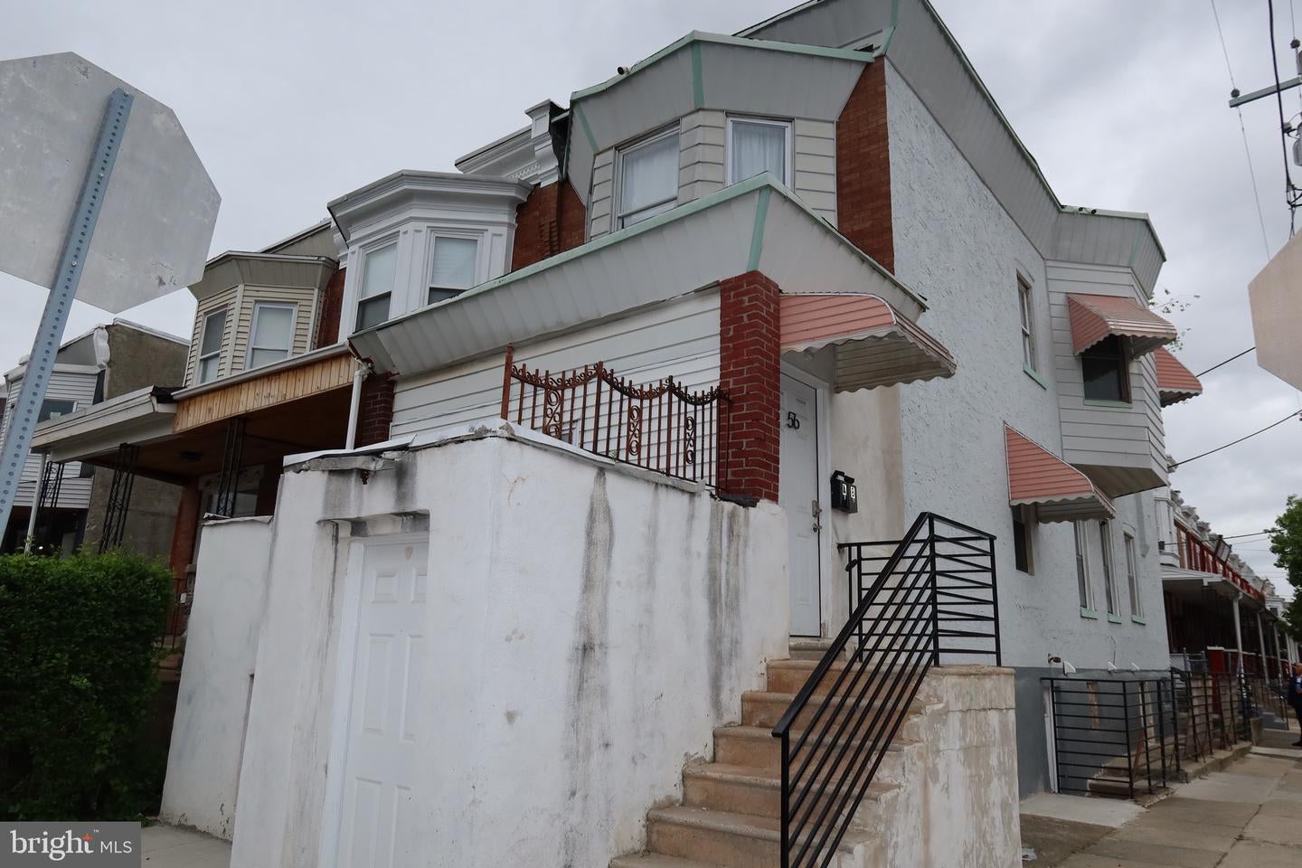 56 58th St, Philadelphia, PA 19139