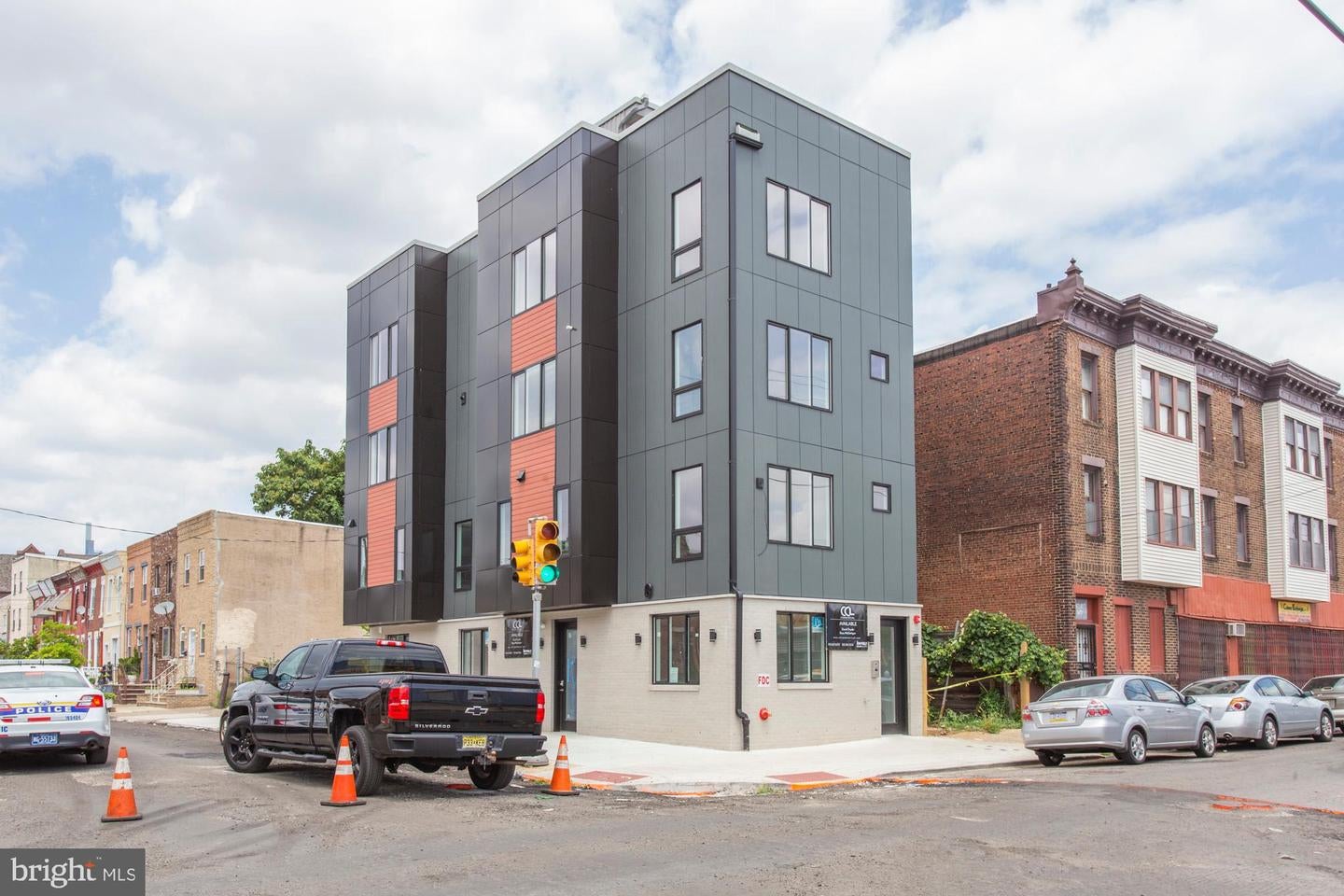 2123 Dickinson St, Philadelphia, PA 19146