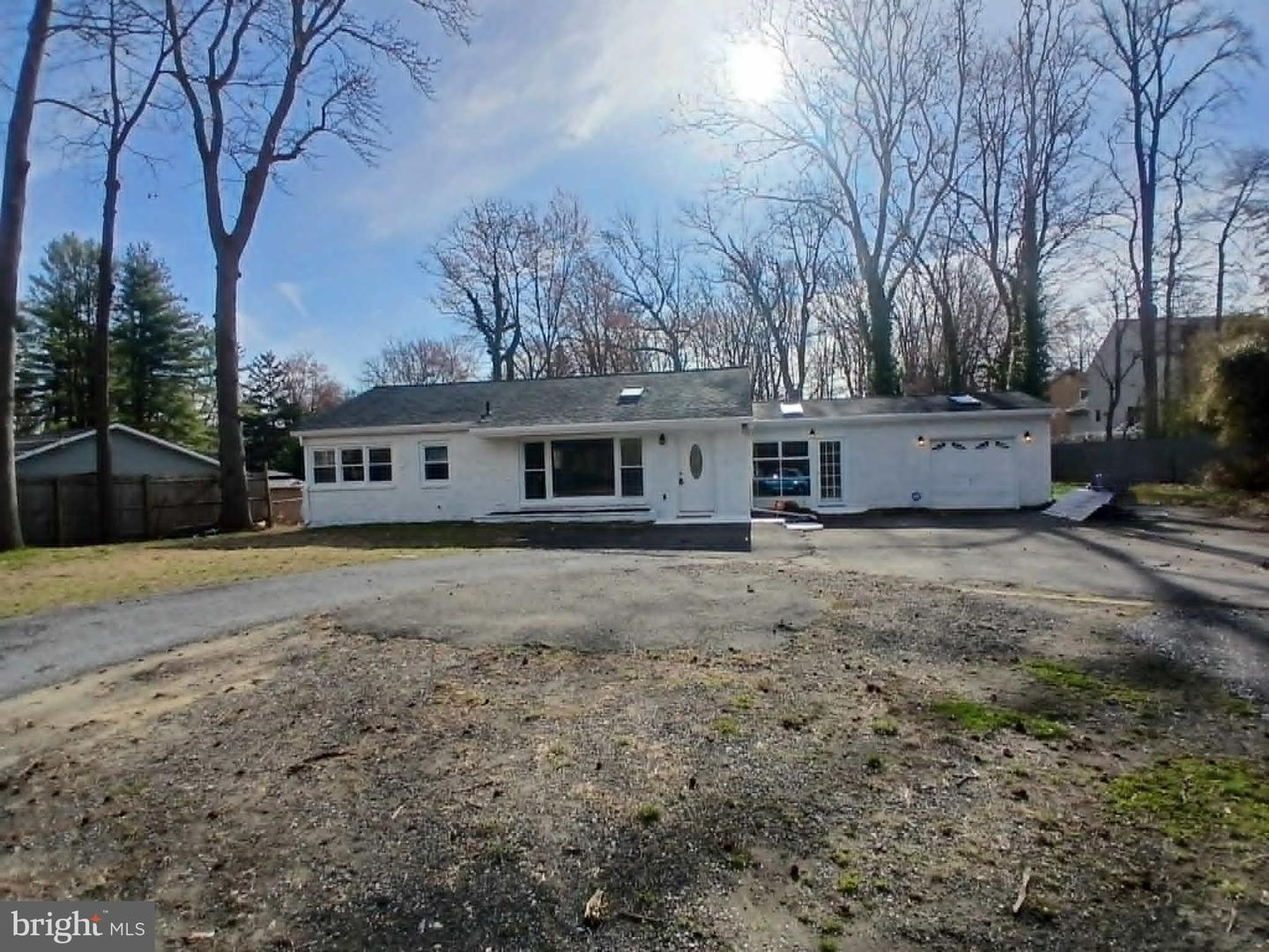 7 Kings Hwy, Cherry Hill, NJ 08034