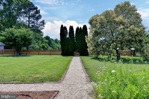 Single Family Residence in Tappahannock VA 2459 Dunbrooke ROAD 77.jpg