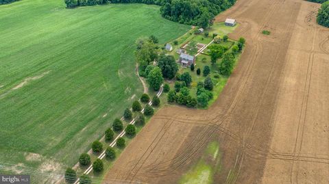 Single Family Residence in Tappahannock VA 2459 Dunbrooke ROAD 93.jpg