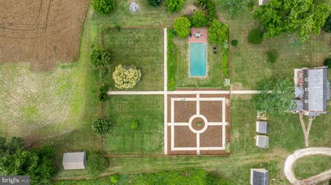 Single Family Residence in Tappahannock VA 2459 Dunbrooke ROAD 96.jpg