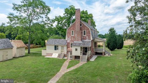 Single Family Residence in Tappahannock VA 2459 Dunbrooke ROAD 101.jpg