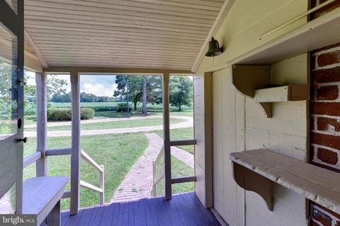 Single Family Residence in Tappahannock VA 2459 Dunbrooke ROAD 54.jpg