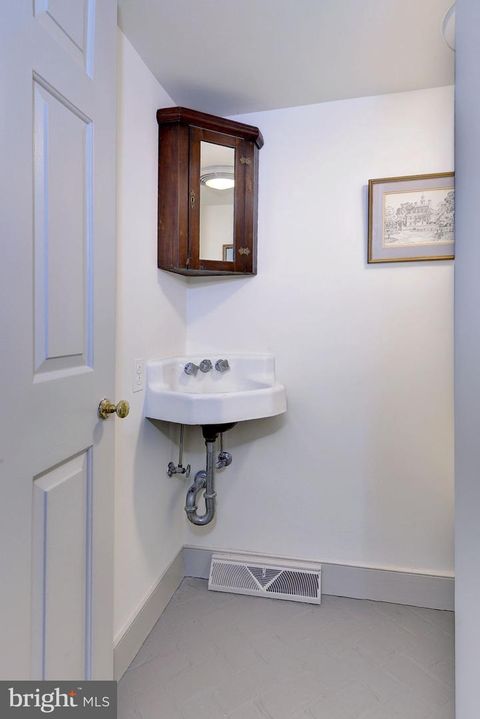 Single Family Residence in Tappahannock VA 2459 Dunbrooke ROAD 42.jpg