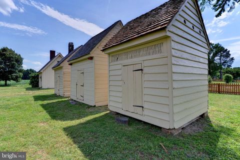 Single Family Residence in Tappahannock VA 2459 Dunbrooke ROAD 73.jpg
