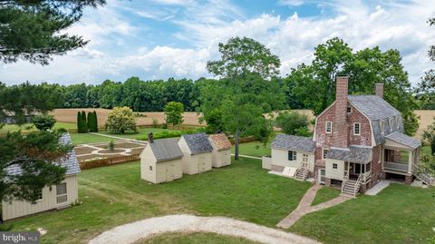 Single Family Residence in Tappahannock VA 2459 Dunbrooke ROAD 100.jpg