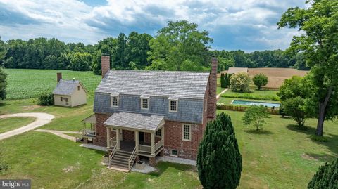 Single Family Residence in Tappahannock VA 2459 Dunbrooke ROAD 102.jpg