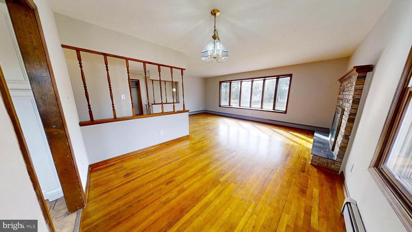 653 Buckshutem Rd, Bridgeton, NJ 08302 photo
