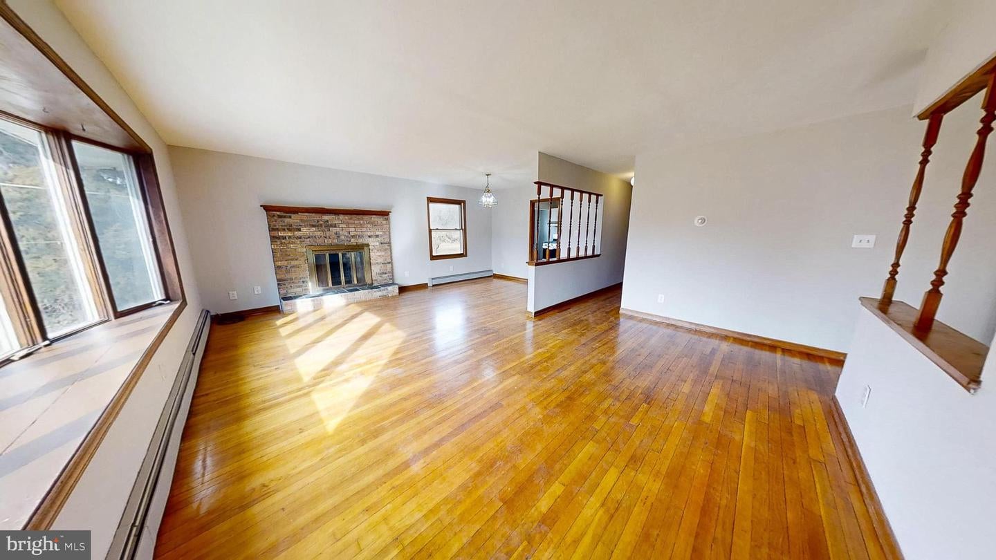 653 Buckshutem Rd, Bridgeton, NJ 08302 photo