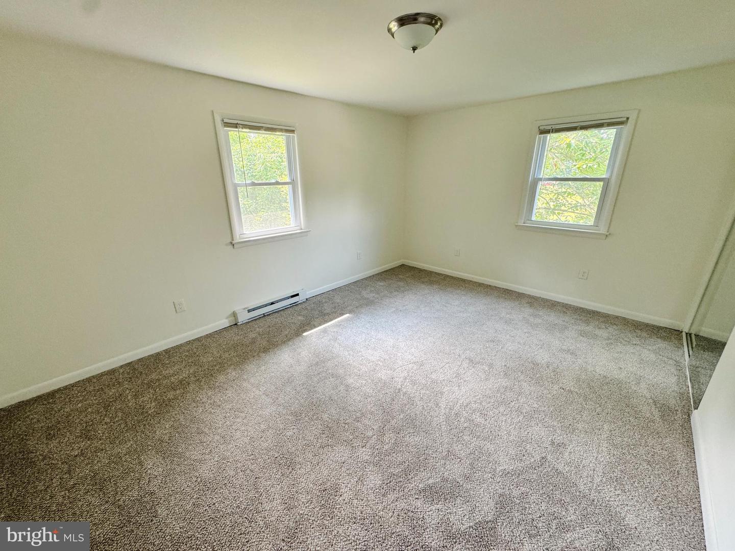 154 Niantic Rd, Barto, PA 19504 photo