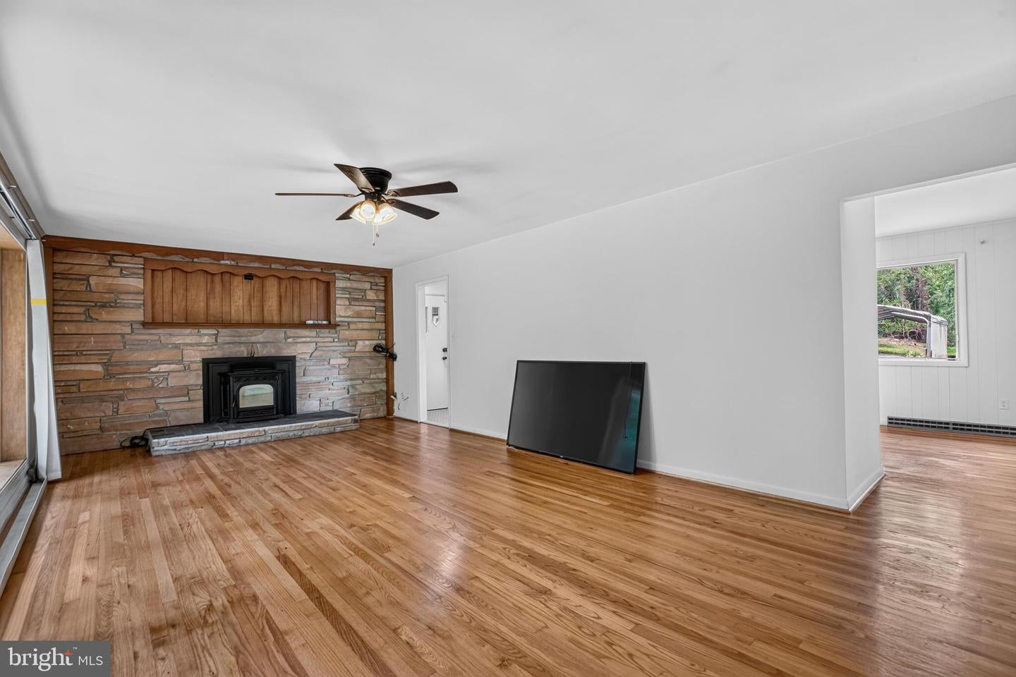 17508 Clinton Dr, Accokeek, MD 20607 photo