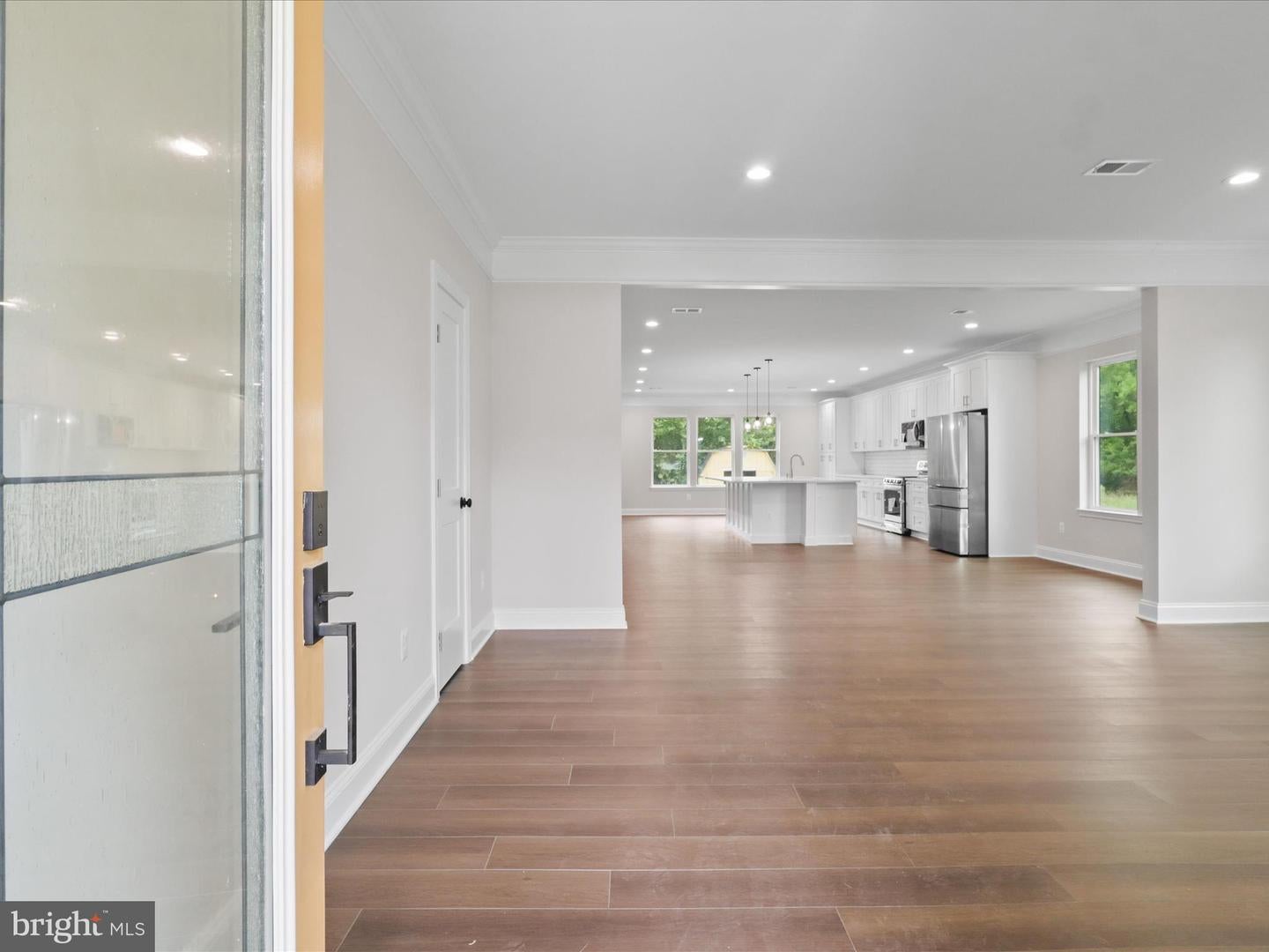 8708 Lukens Ln, Alexandria, VA 22309 photo