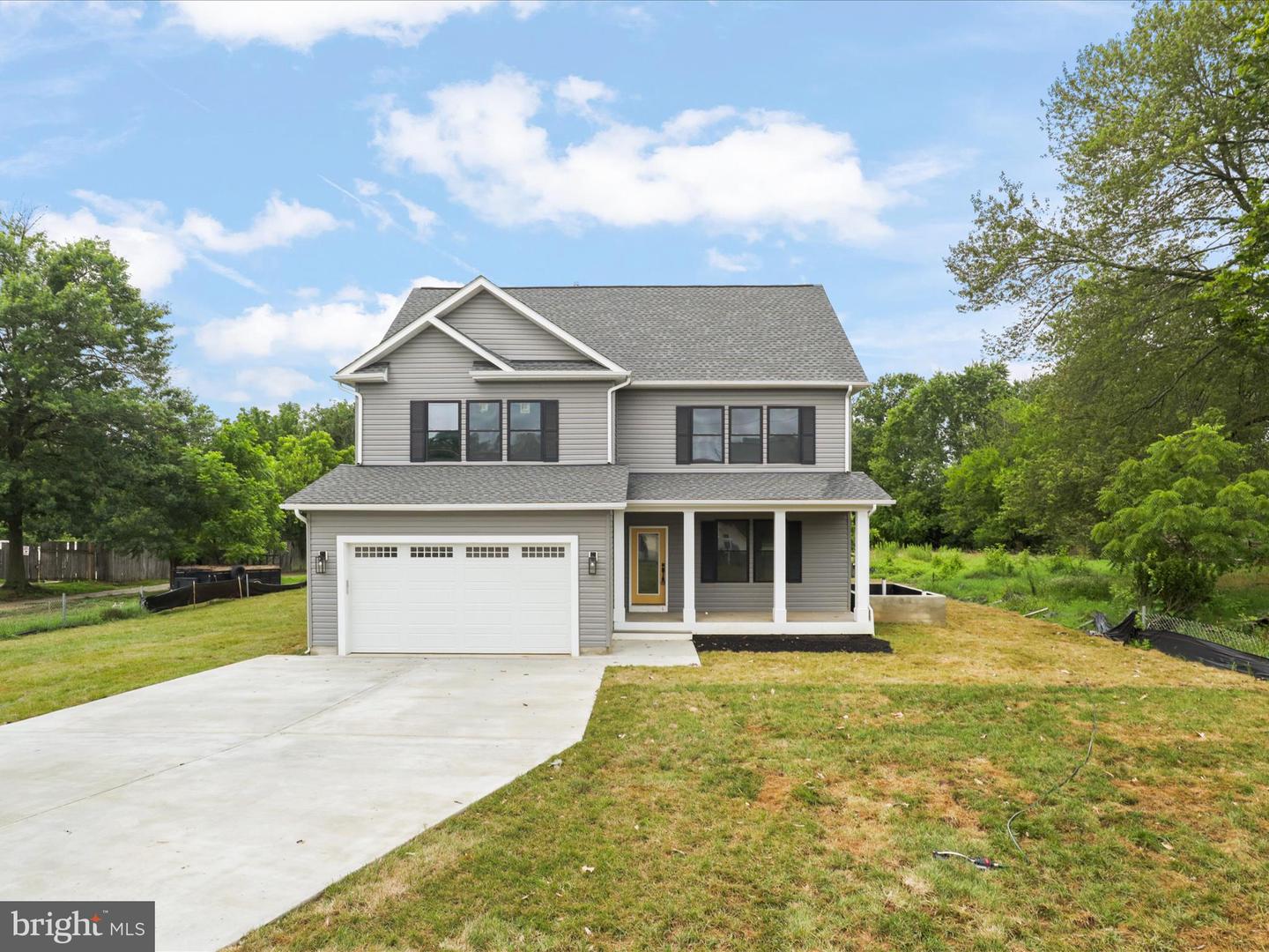 8708 Lukens Ln, Alexandria, VA 22309