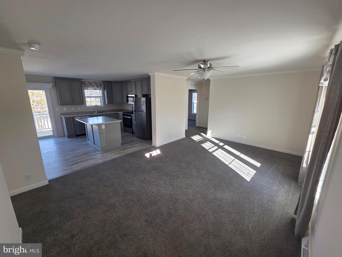 10 Woodedge Dr, Quakertown, PA 18951 photo