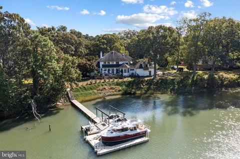 Single Family Residence in Virginia Beach VA 1632 W Little Neck Road Rd.jpg