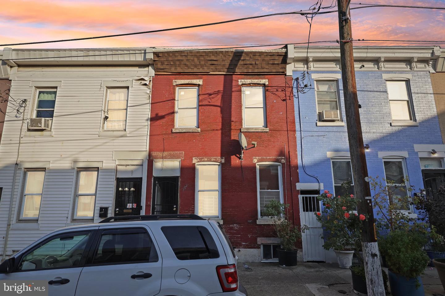 2911 Howard St, Philadelphia, PA 19133