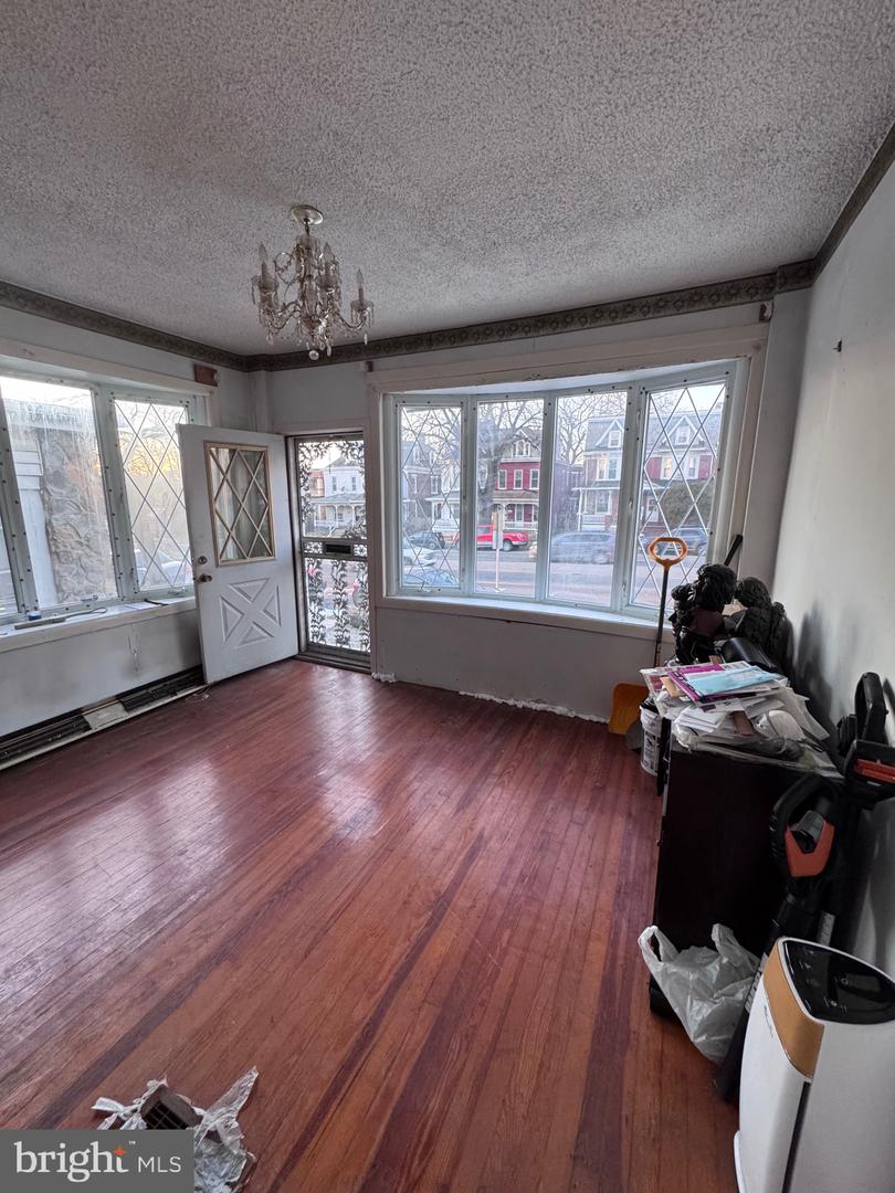 1821 State St, Harrisburg, PA 17103 photo