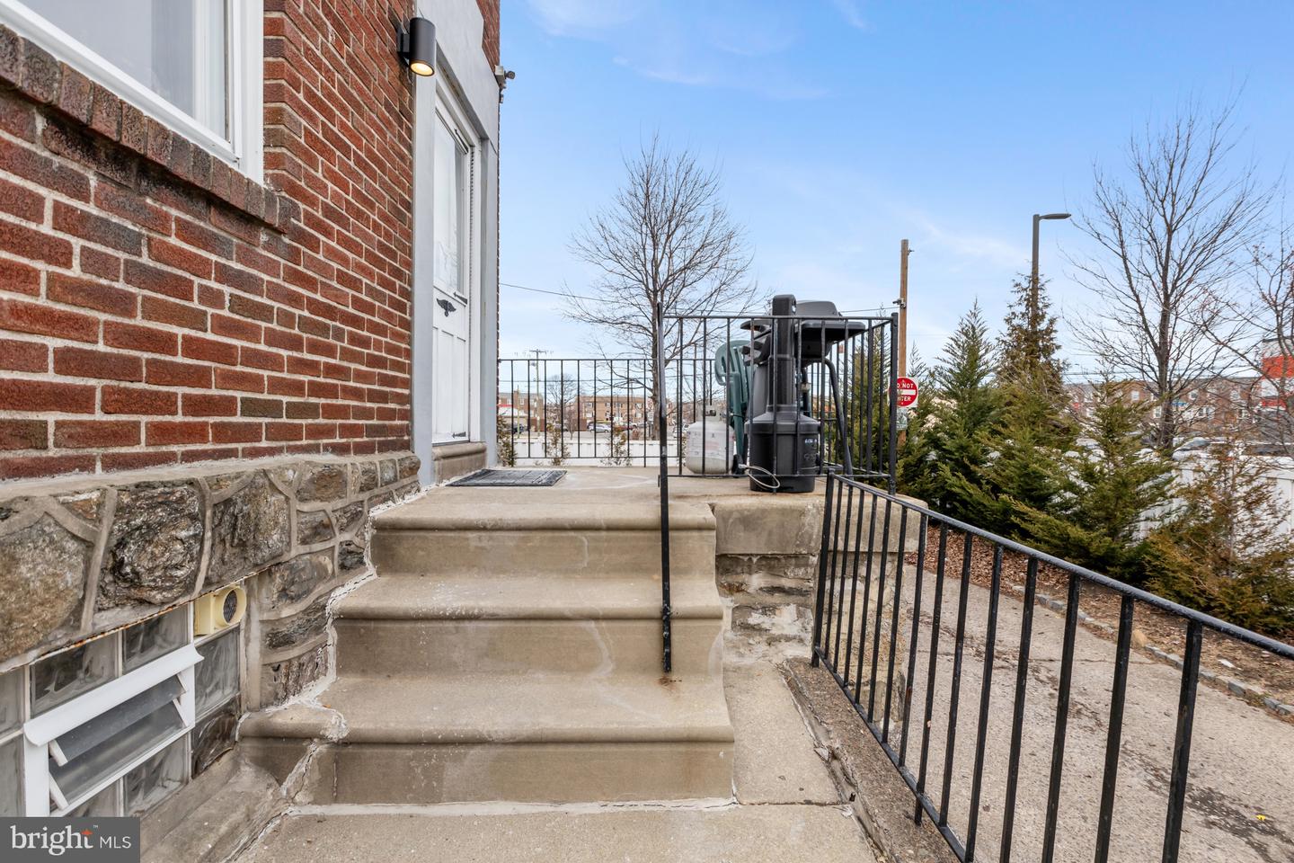 6136 Hawthorne St, Philadelphia, PA 19135 photo