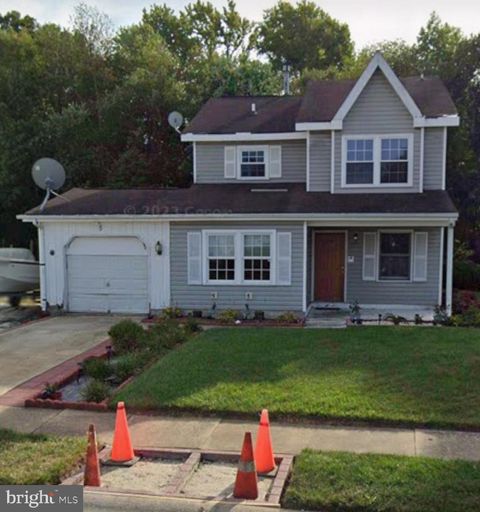 Single Family Residence in Newark DE 5 Wellington DRIVE.jpg