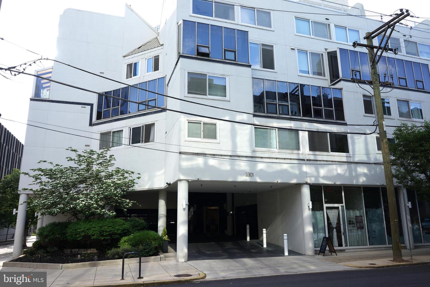 2301 Cherry St, Philadelphia, PA 19103