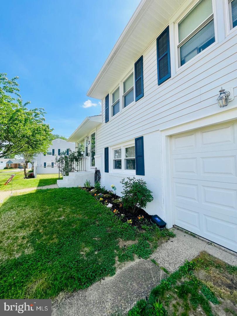218 Hendrickson Ave, Edgewater Park, NJ 08010 photo