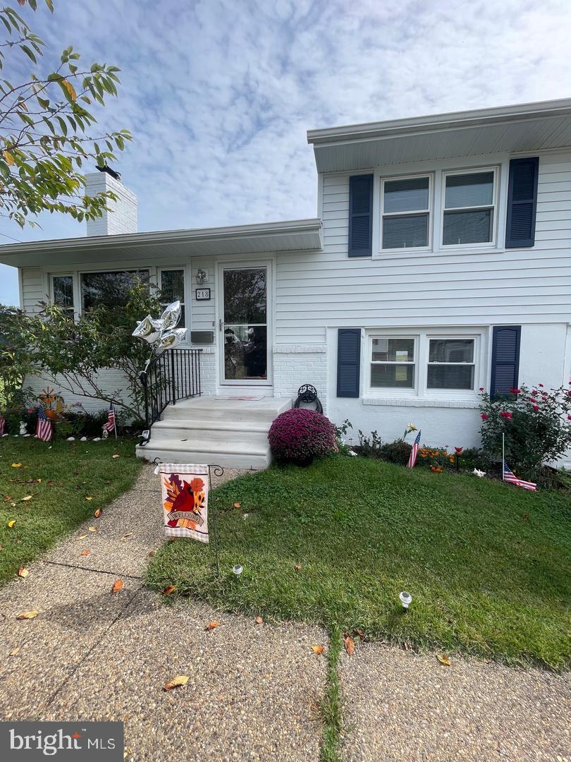 218 Hendrickson Ave, Edgewater Park, NJ 08010 photo