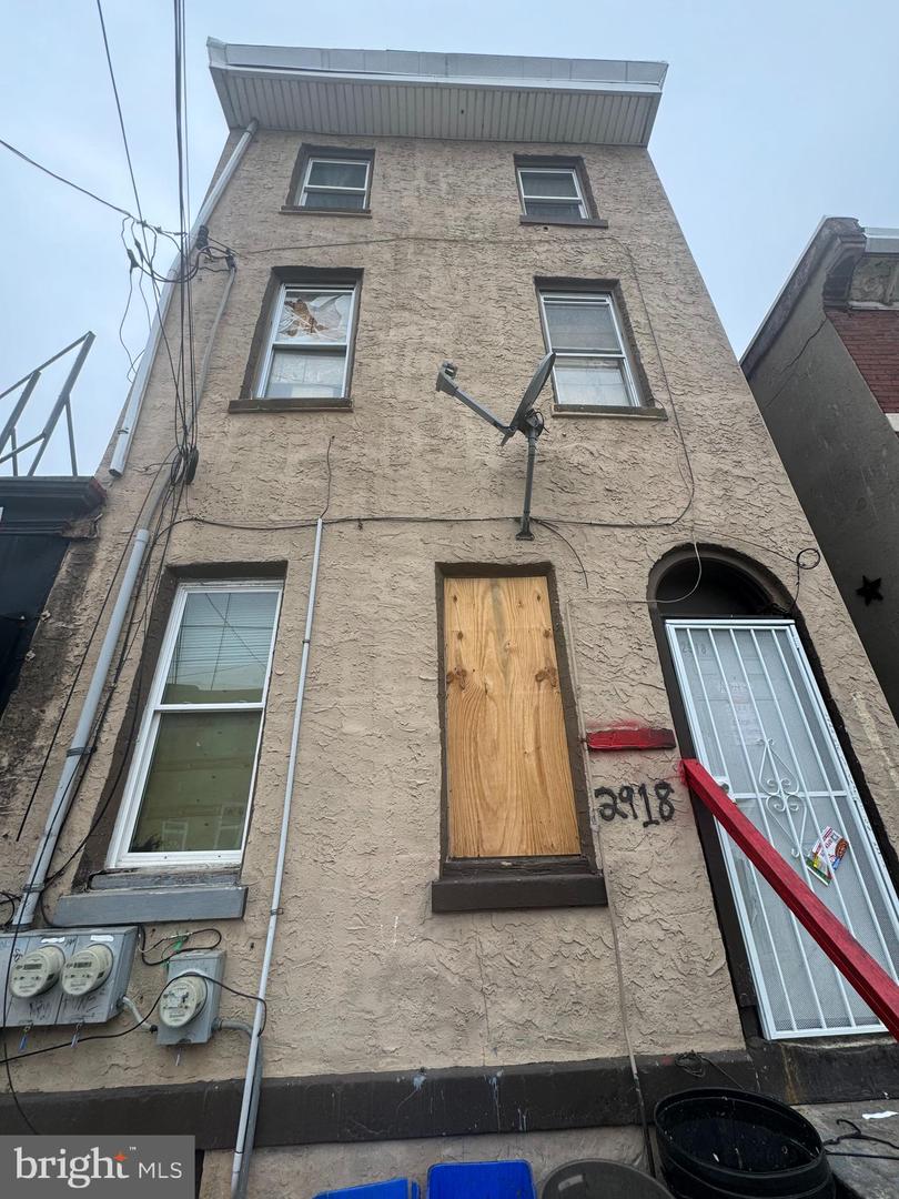 2918 D St, Philadelphia, PA 19134