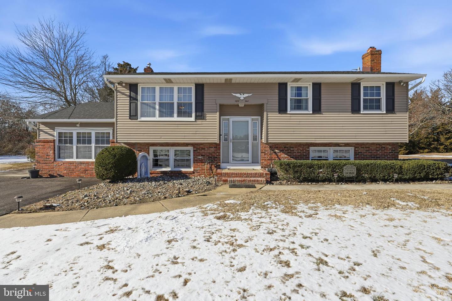 55 Plymouth Rd, Hammonton, NJ 08037