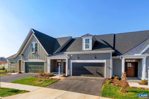 Townhouse in Crozet VA 26 - 2 Addle Hill Rd.jpg