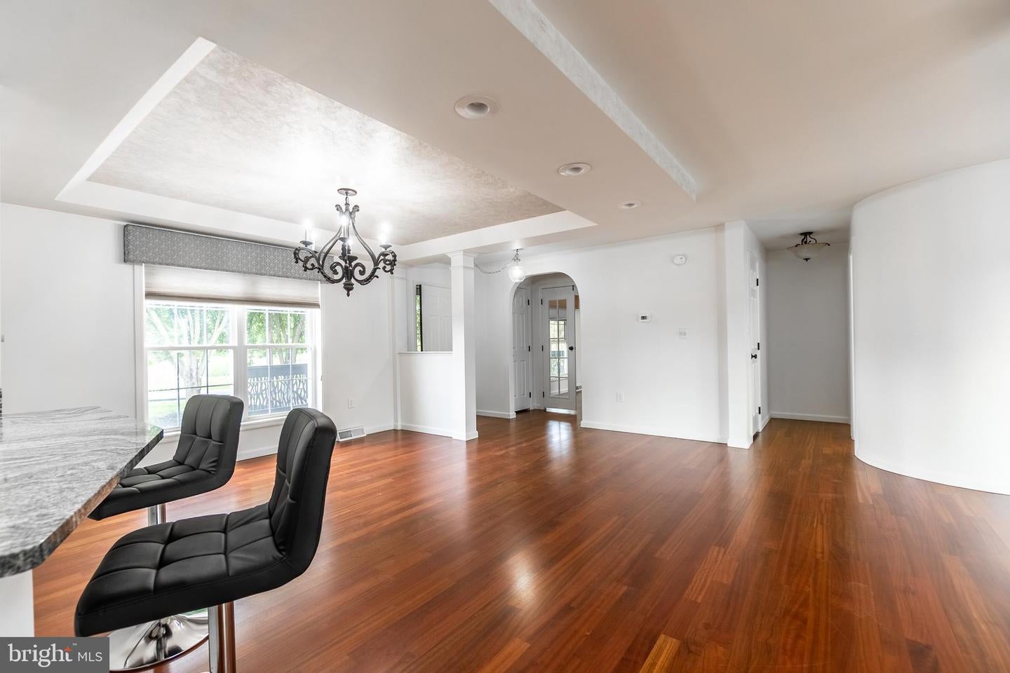 304 Crystal Creek Xing, Abbottstown, PA 17301 photo