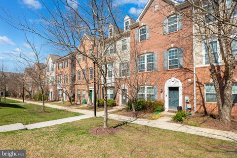 Townhouse in Upper Marlboro MD 1705 Fernwood DRIVE.jpg