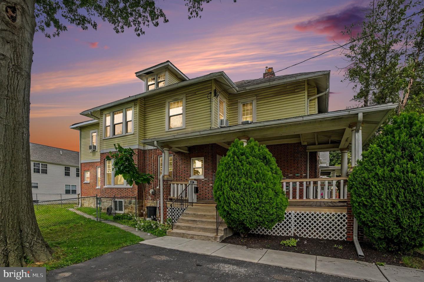 210 Winona Ave, Norwood, PA 19074
