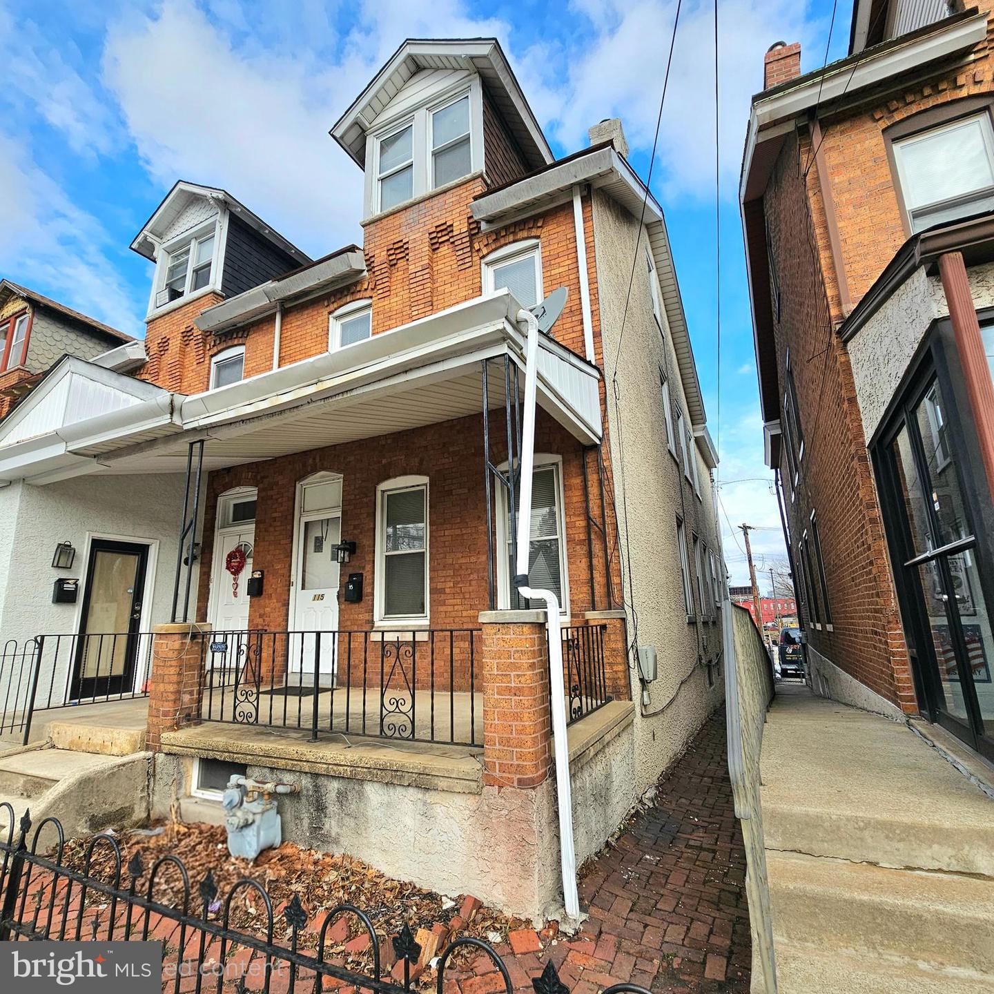 115 W 4th St, Bridgeport, PA 19405 photo