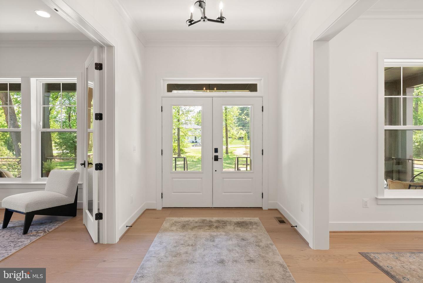 7215 Barnett Rd, Bethesda, MD 20817 photo