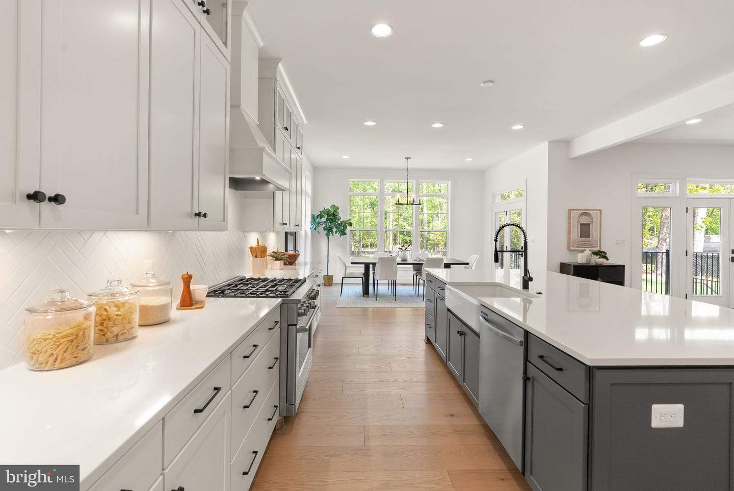 7215 Barnett Rd, Bethesda, MD 20817 photo