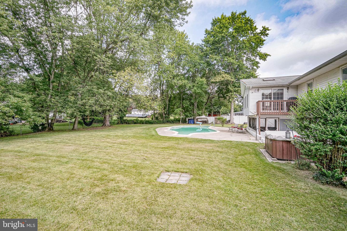27 K Dr, Pennsville, NJ 08070 photo