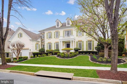 Single Family Residence in Rockville MD 103 Prettyman DRIVE.jpg