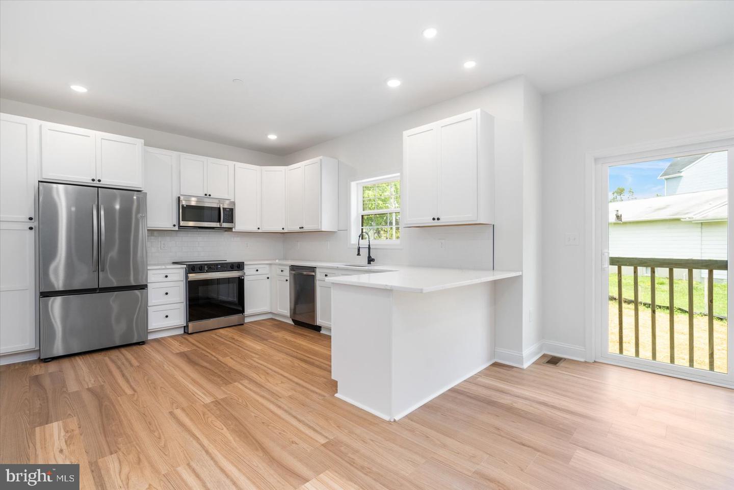13101 Choptank Ave, Middle River, MD 21220 photo
