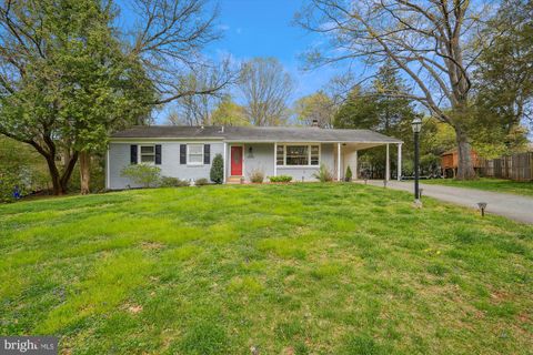 Single Family Residence in Derwood MD 14 Dew Wood COURT.jpg