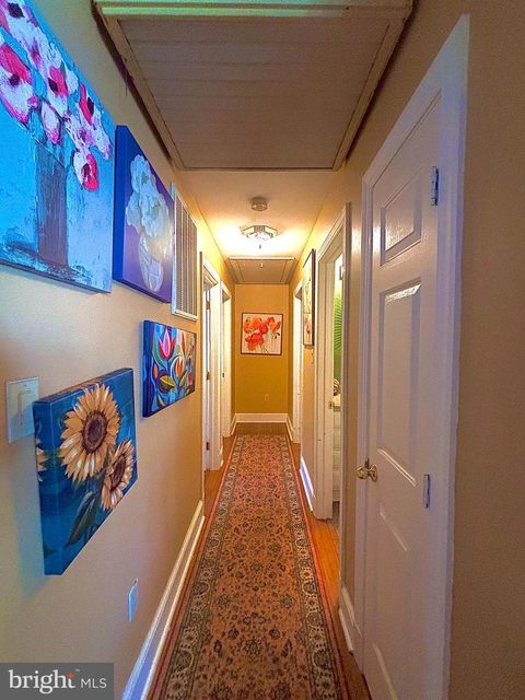 Single Family Residence in Tappahannock VA 1234 Old Creek Lake DRIVE 10.jpg