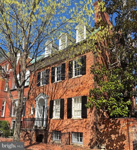 Single Family Residence in Washington DC 1671 31st STREET.jpg
