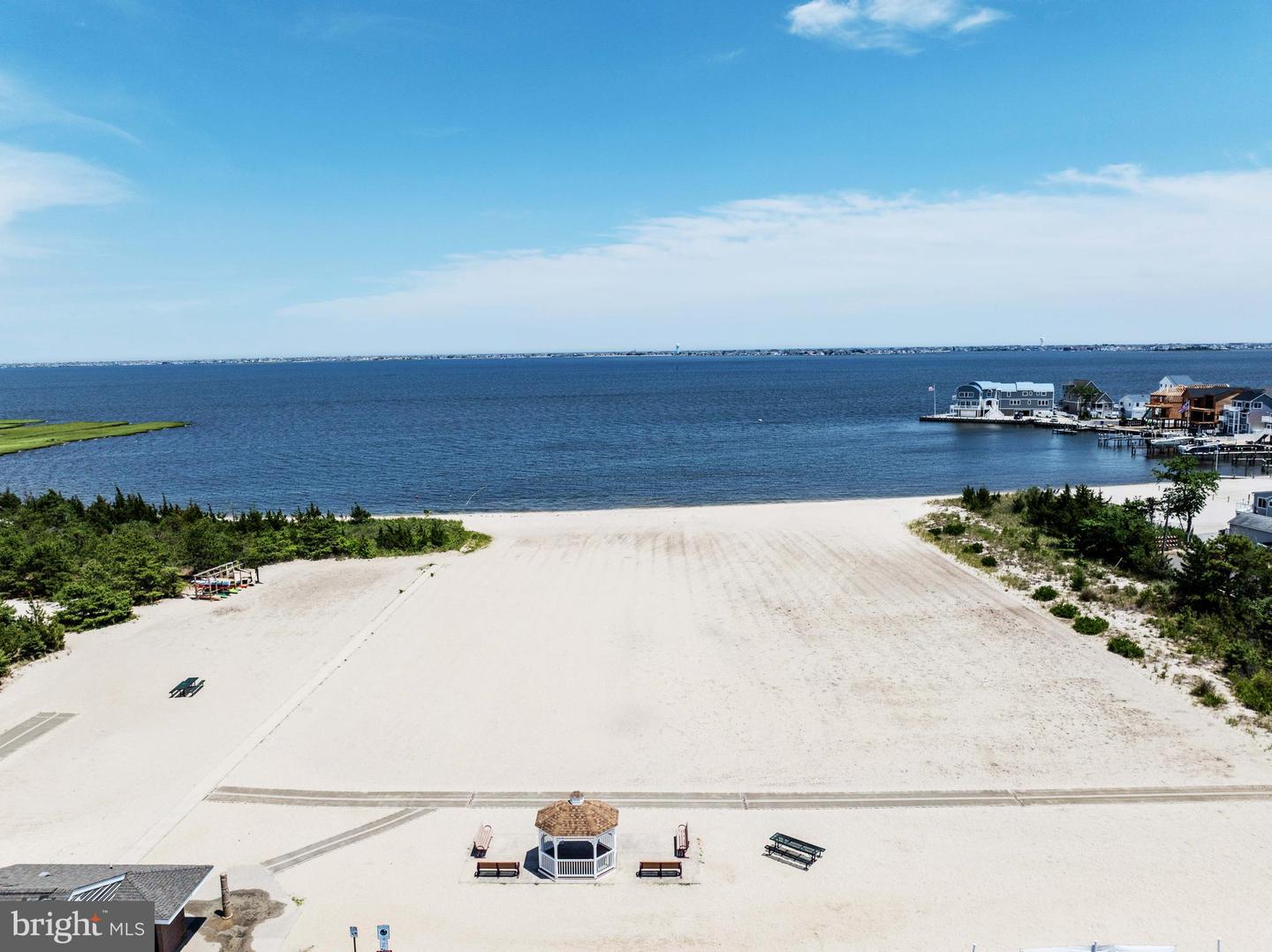 1254 Hereford Close, Toms River, NJ 08753 photo