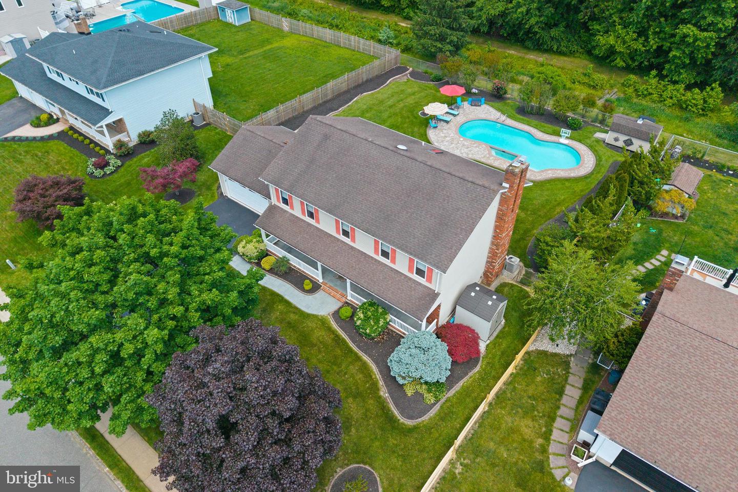 93 Peter Rafferty Dr, Hampton, NJ 08690 photo
