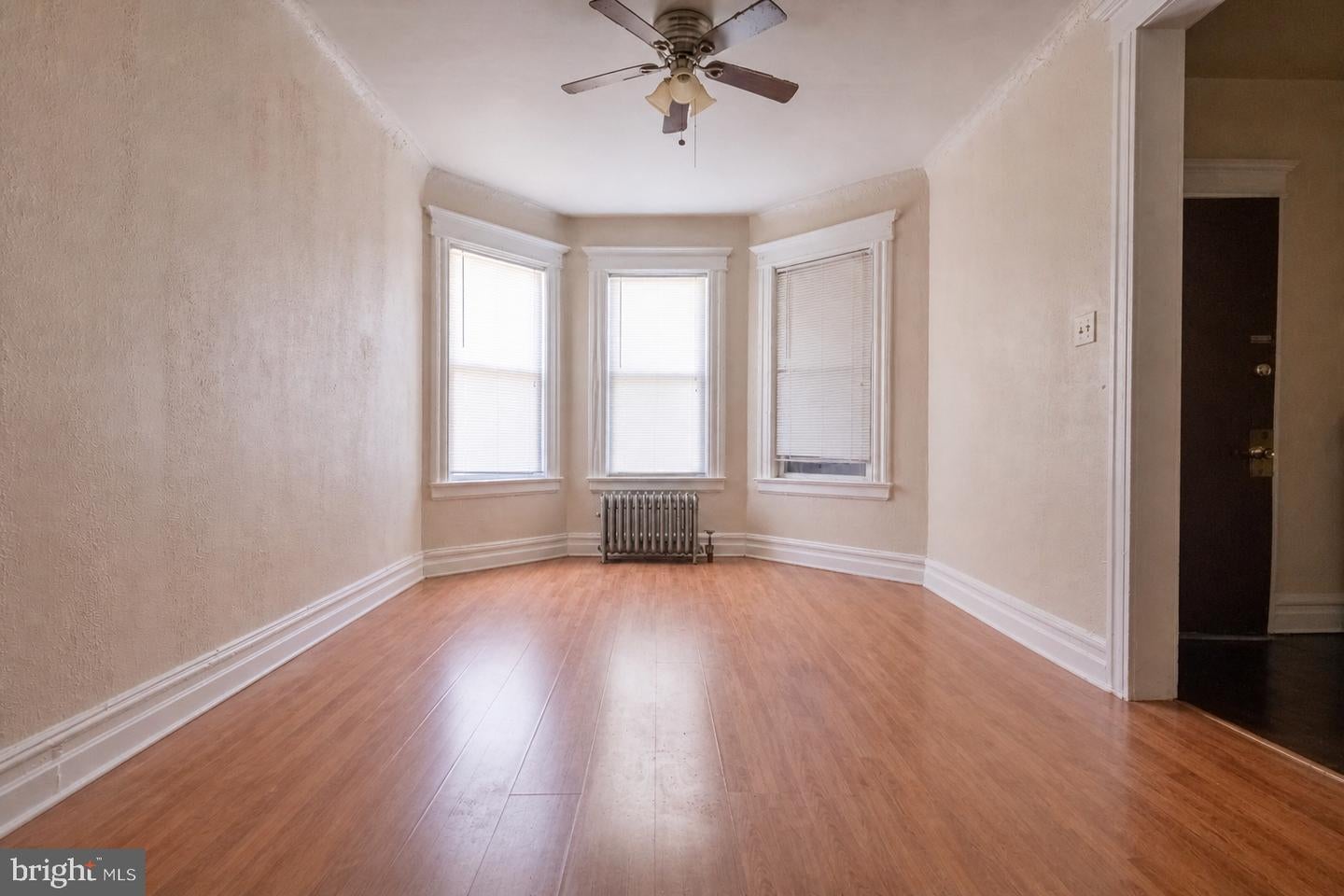 38 40 Eckert Ave, Newark, NJ 07112 photo
