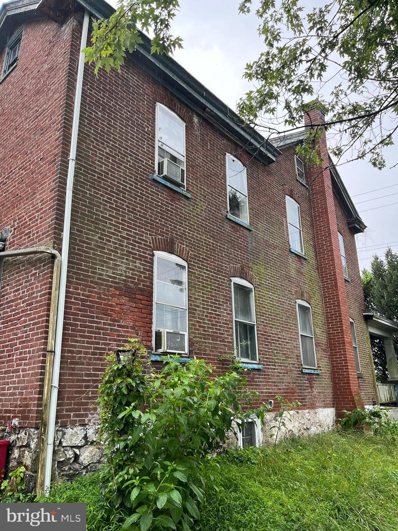 1357 Gravel Pike, Zieglerville, PA 19492