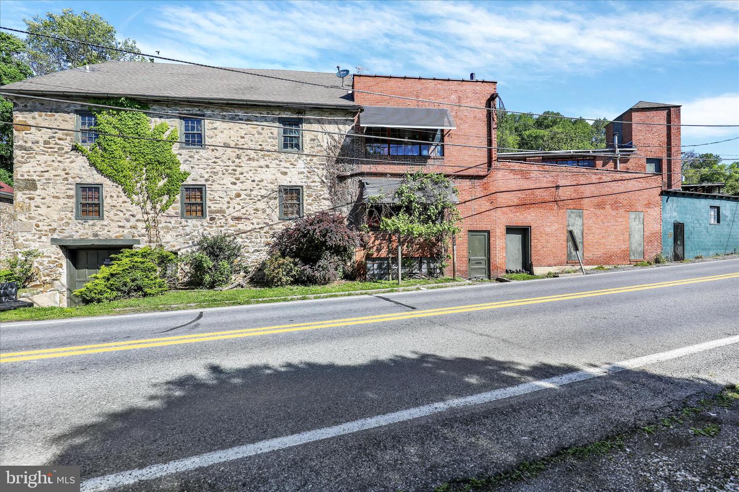 1524 Friedensburg Rd, Reading, PA 19606